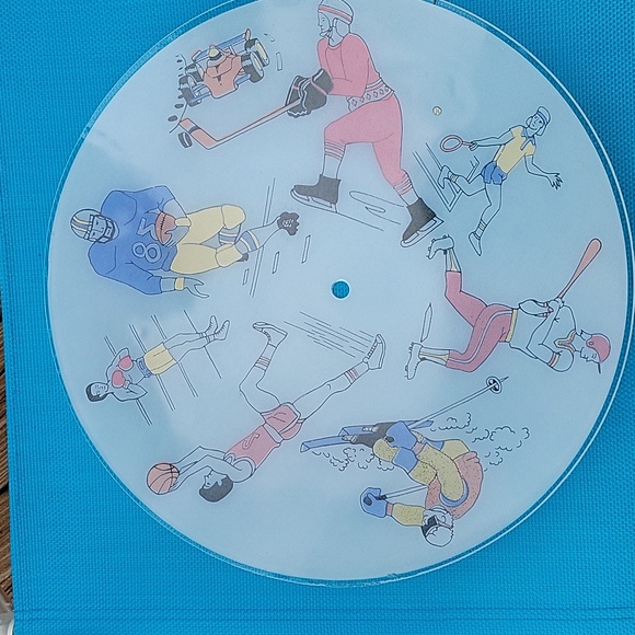 Vintage Sports Themed 15" Glass Ceiling Light Shade. Great Condition - Picture 12 of 16